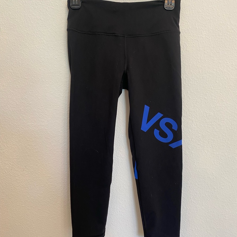 VS Sport leggings